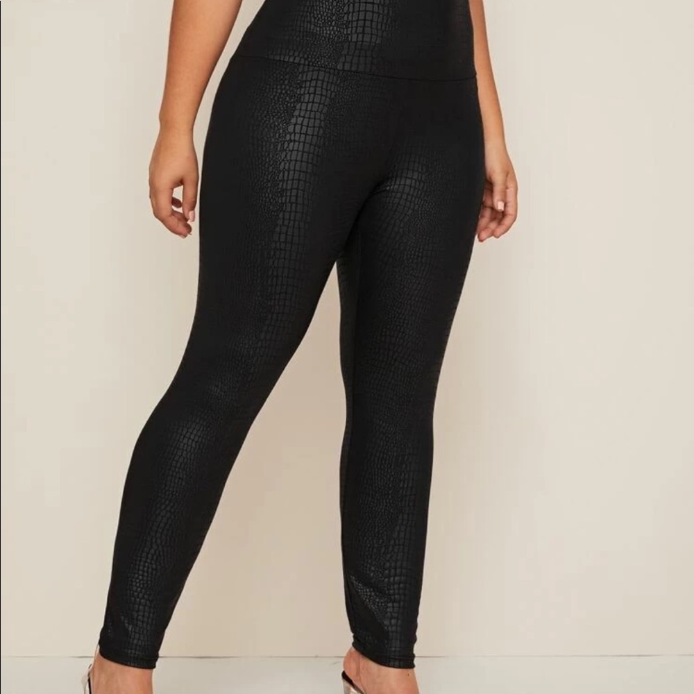 SHEIN black shiny leggings 2X